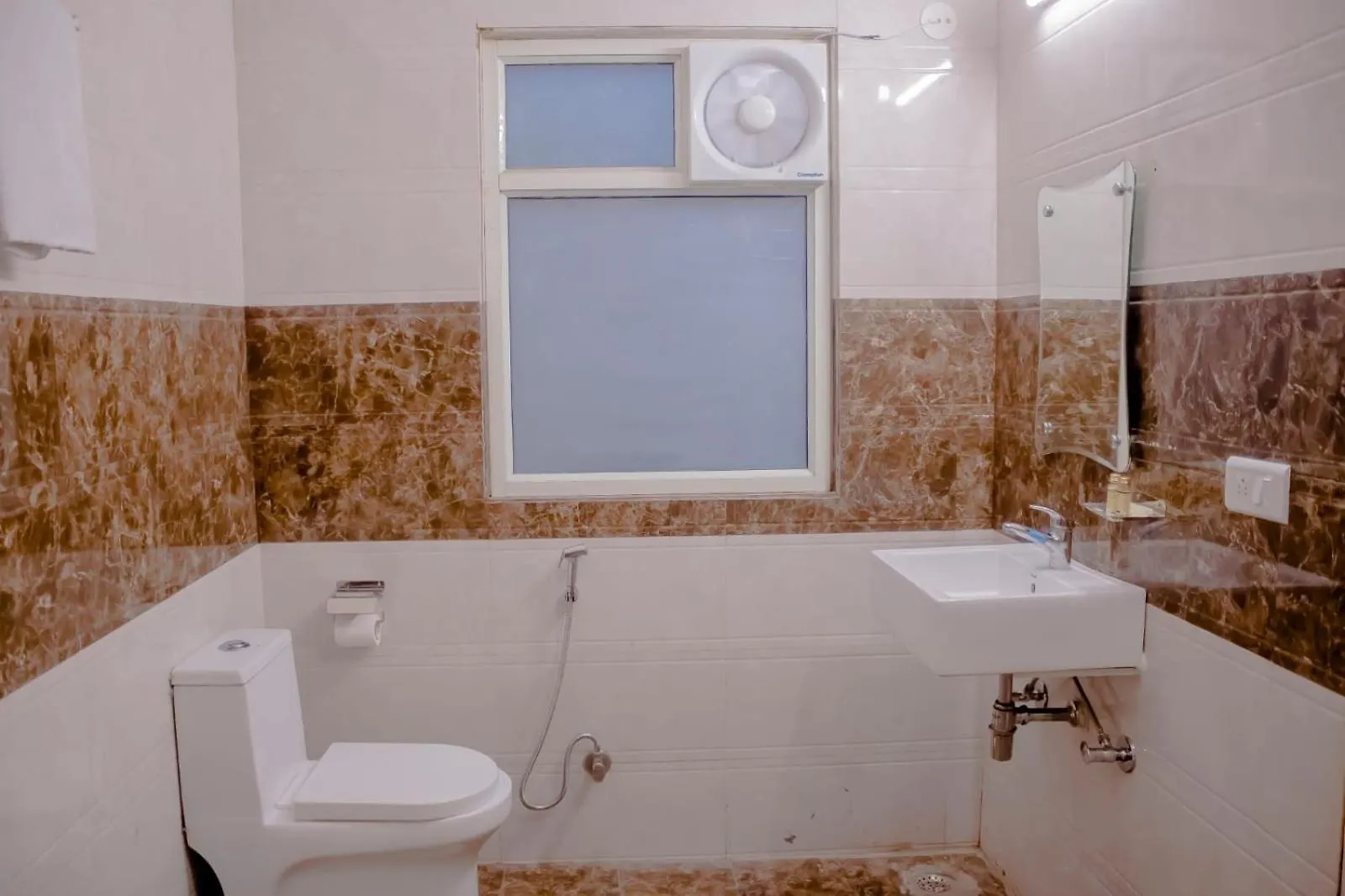 Hotel Airport City - Near Delhi International Airport Нью-Дели