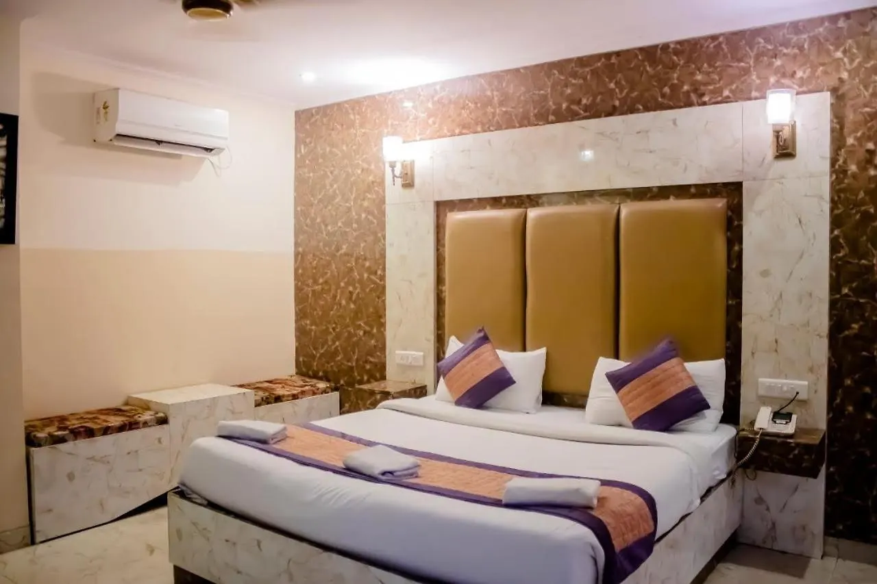 Hotel Airport City - Near Delhi International Airport Нью-Дели